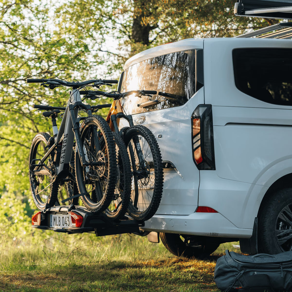 Portabicicletas Bola Thule Velospace 3 3-Bicis 13 Pin #4