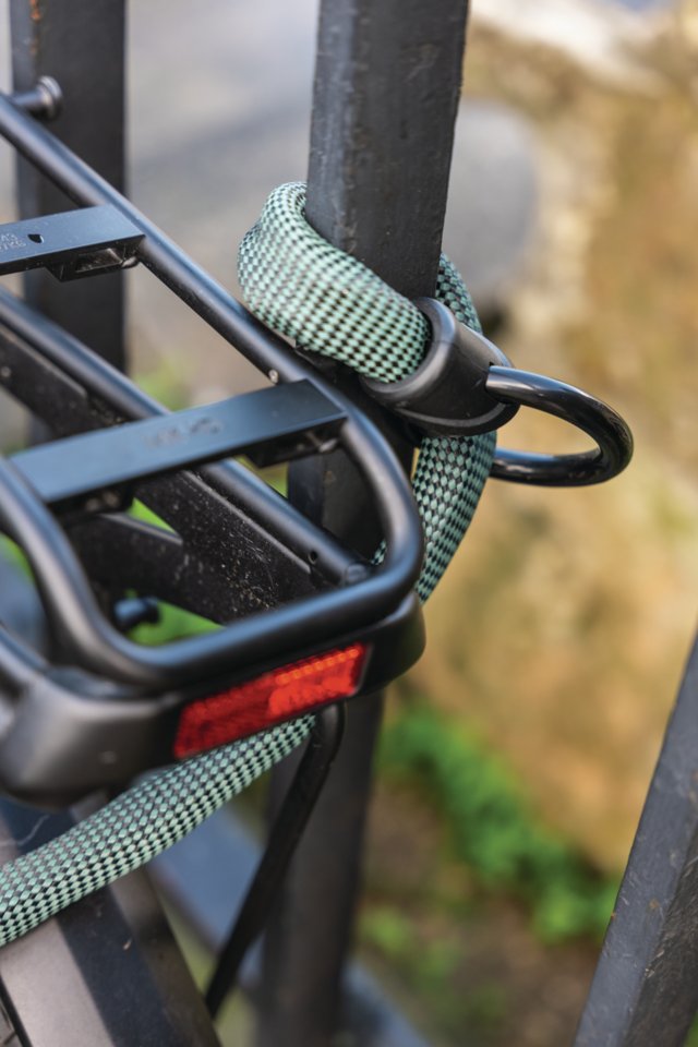 10040598-01